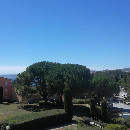 Appartement T2 Bord Et Vue Mer La Ciotat Esterno foto