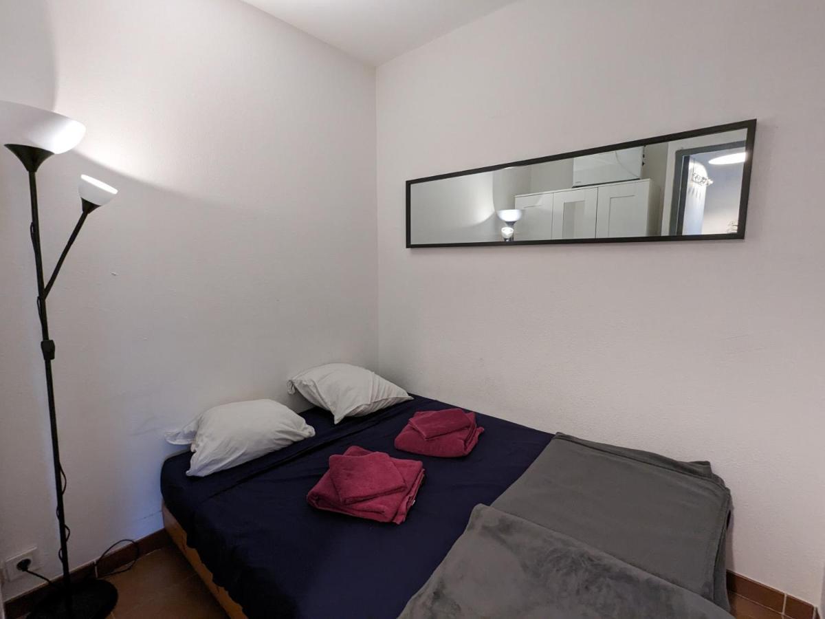 Appartement T2 Bord Et Vue Mer La Ciotat Esterno foto